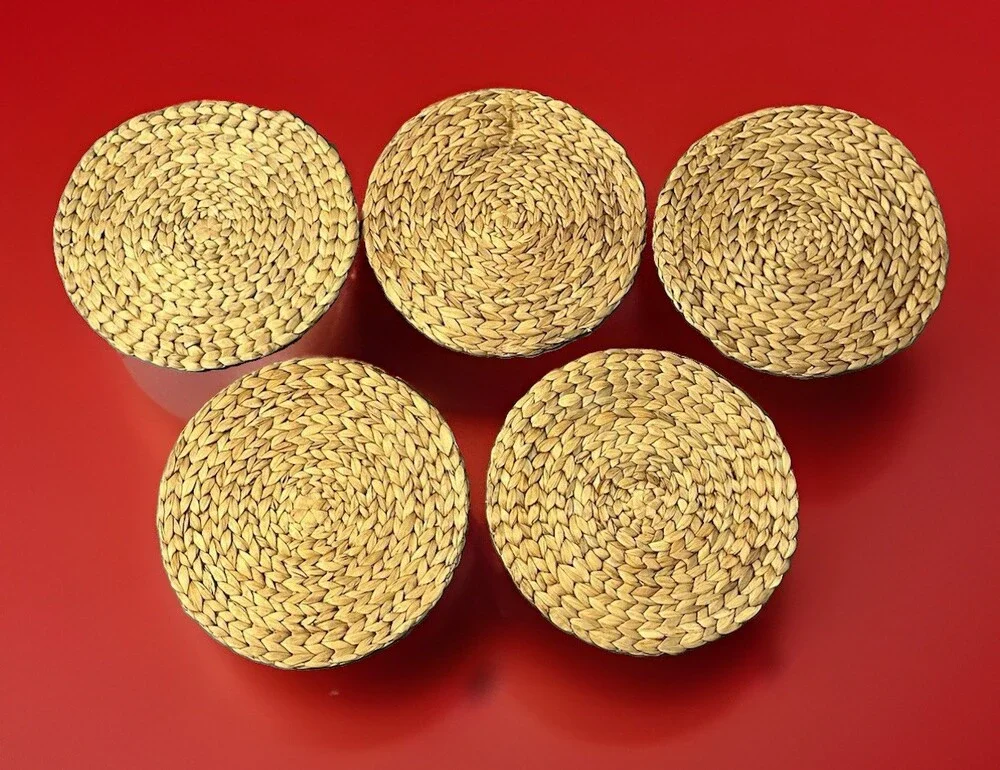 5pcs Round Water Hyacinth Woven Placemats Braided Straw Mats 13.25 Inches